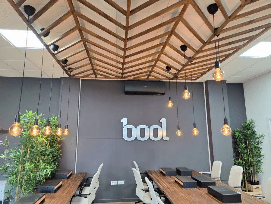 Bool Academy